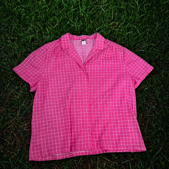 Vintage Hot Pink Button Up Shirt With Lined Pattern - Picture 3 of 6